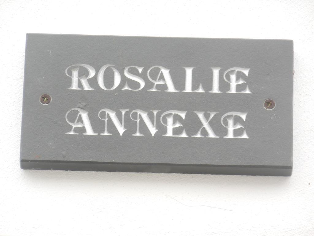 شقة بينزانس  في Rosalie Annexe الغرفة الصورة